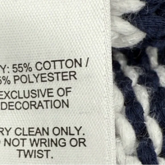 Vineyard Vines Blue and White Striped Sweater - Picture 6 of 6